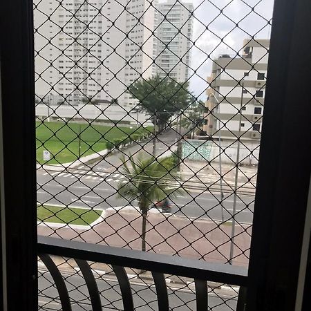 Apartamento Enseada Γκουαρούχα Εξωτερικό φωτογραφία